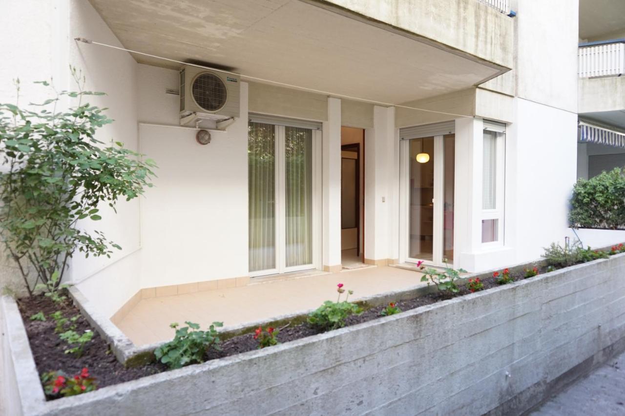 Residence Eva Lignano Sabbiadoro Exteriör bild